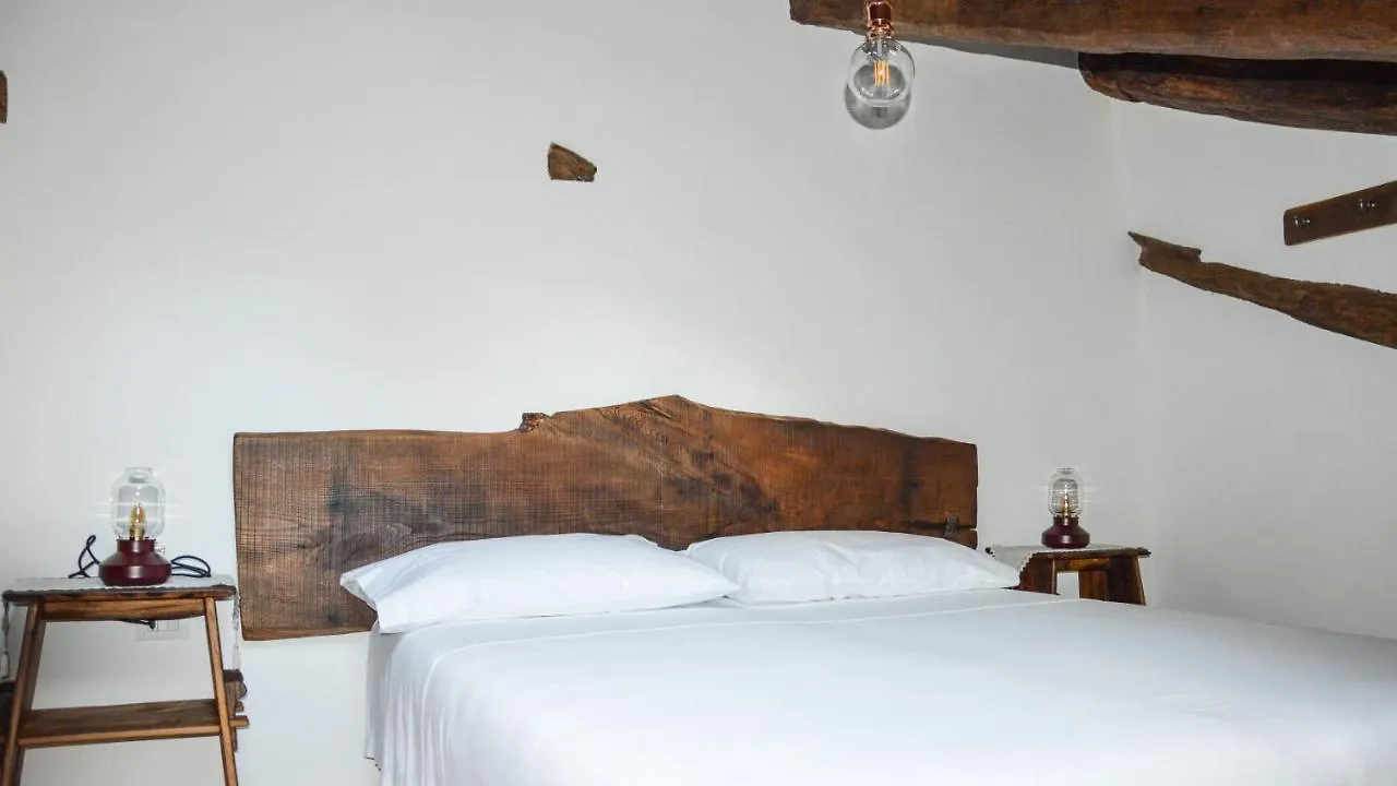 B&B e Home Restaurant S'ispera Fonni Bed & Breakfast
